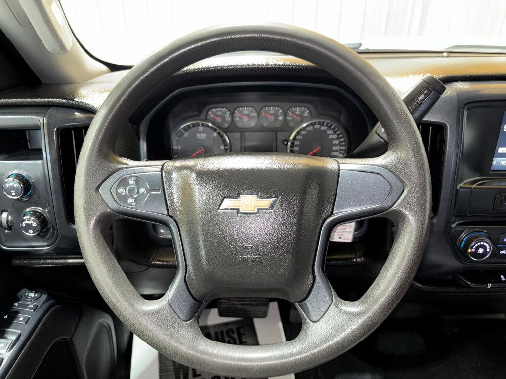 Used 2018 Chevrolet Silverado 2500 W/T w/ Snow Plow Prep Package image 18