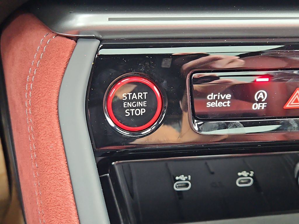 New 2026 Audi SQ5 Prestige AWD/4WD image 17