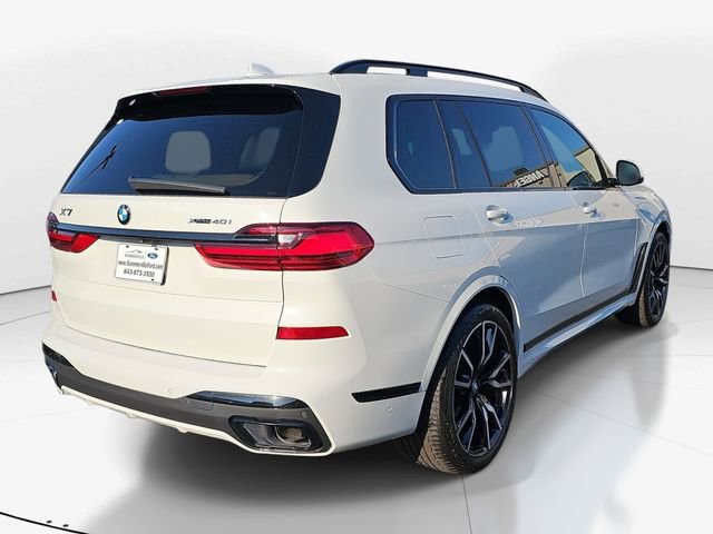 Used 2021 BMW X7 xDrive40i w/ M Sport Package video 3