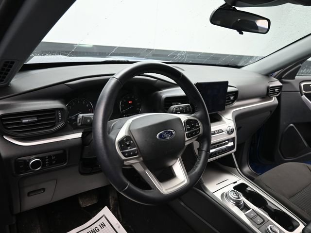 Used 2023 Ford Explorer XLT image 15