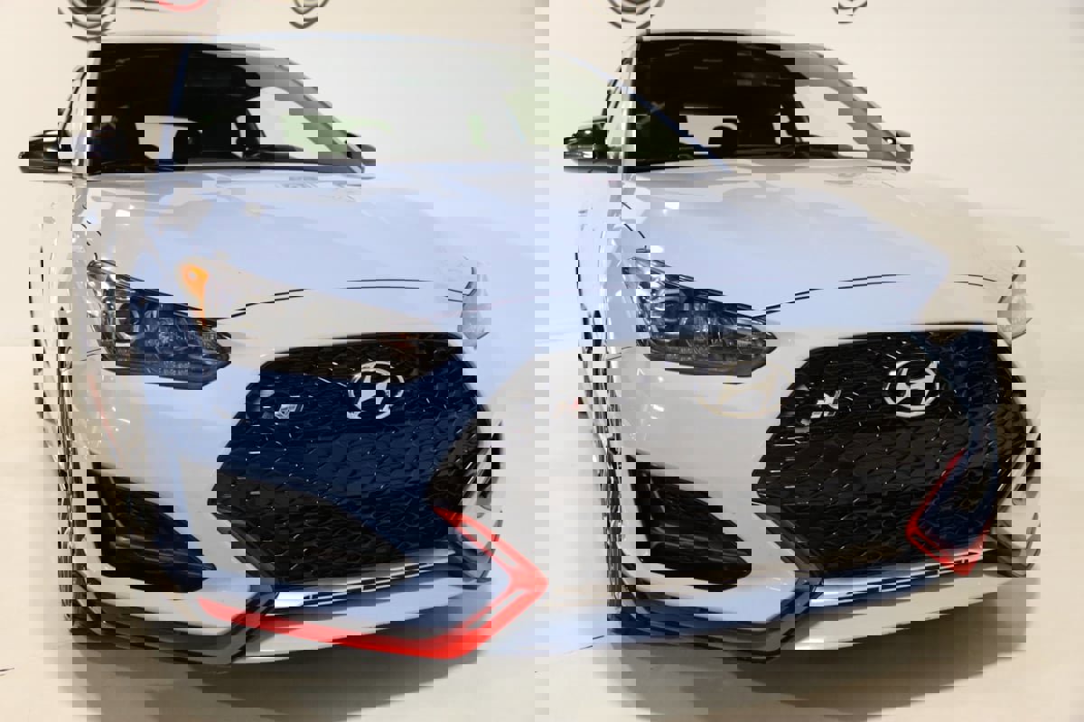 Used 2019 Hyundai Veloster N N w/ Performance Package image 15