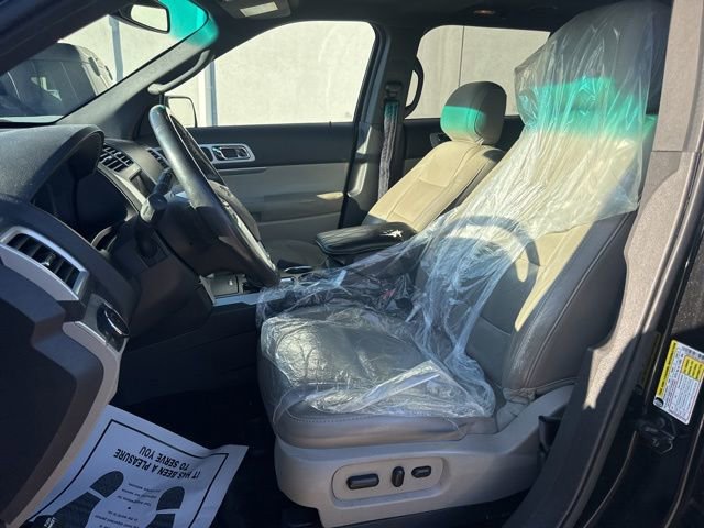 Used 2013 Ford Explorer XLT image 16