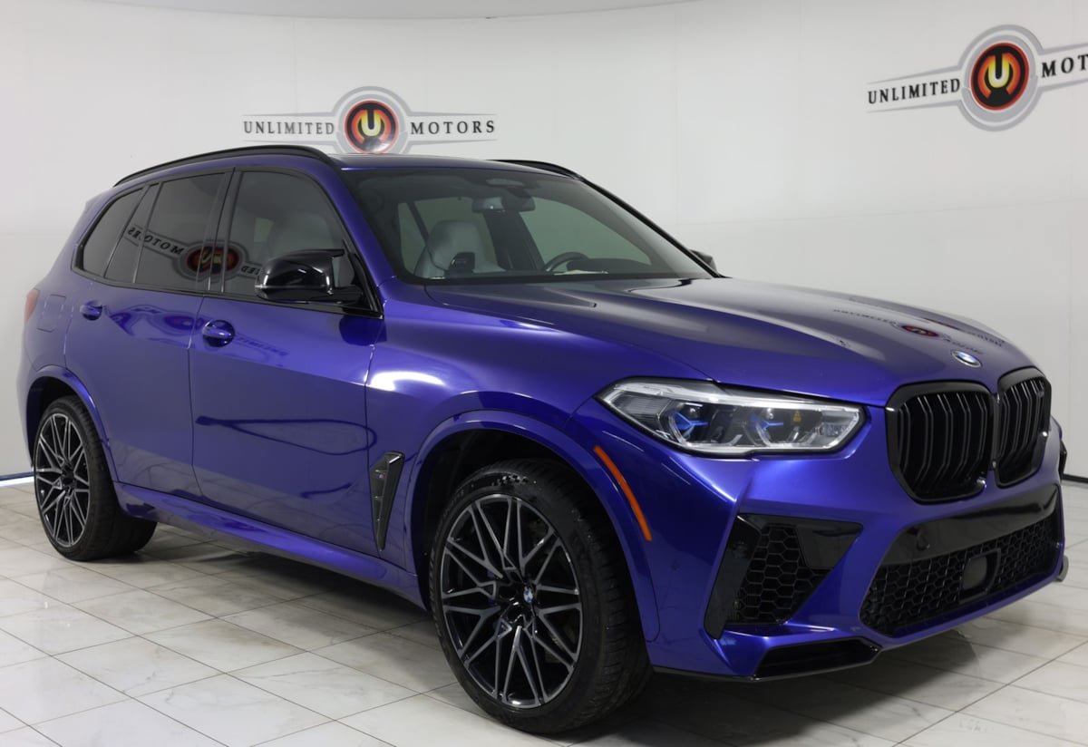 Used 2021 BMW X5 M w/ Competition Package AWD/4WD image 39