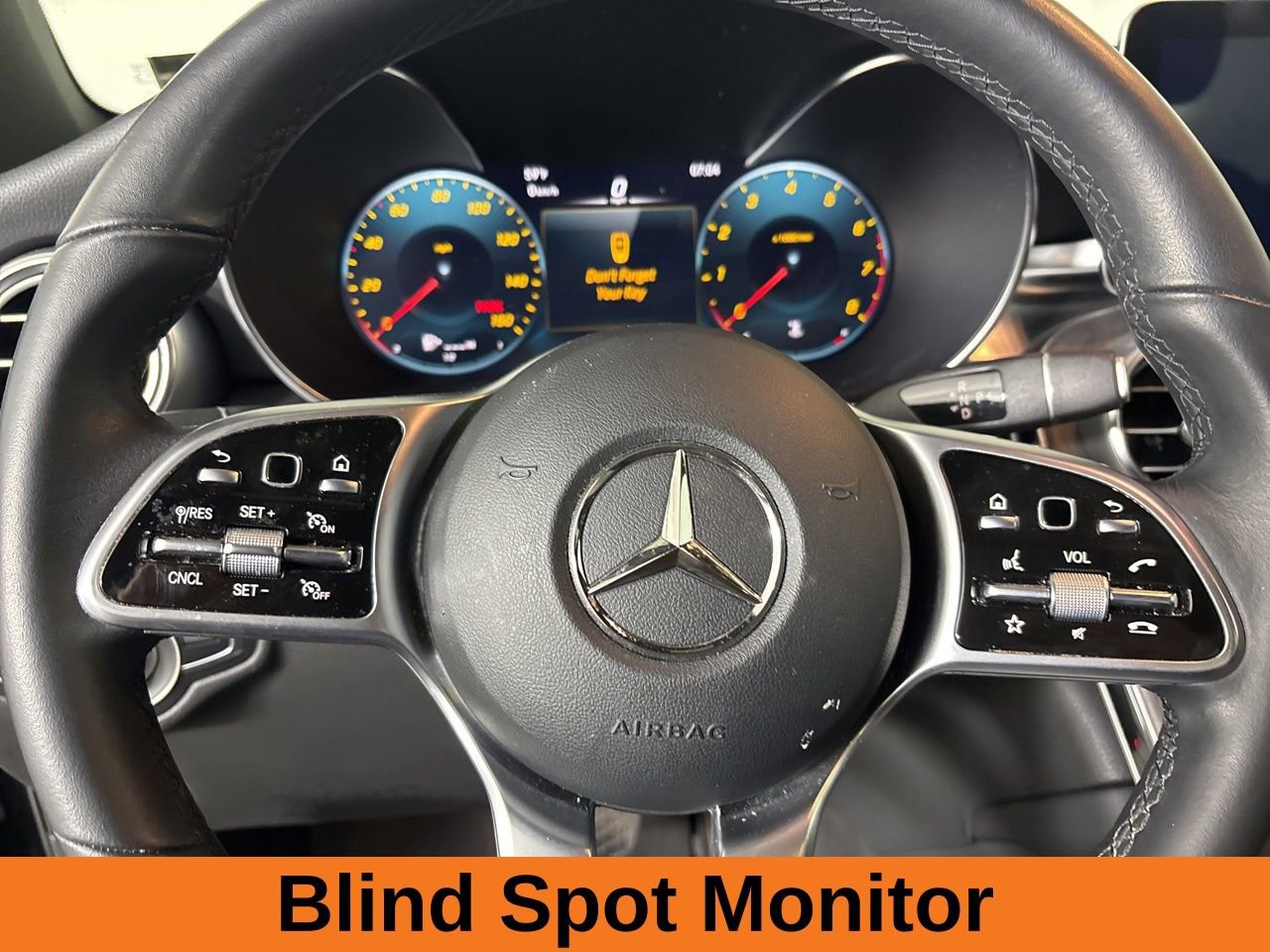 Used 2022 Mercedes-Benz GLC 300 4MATIC w/ Premium Package Lite image 14