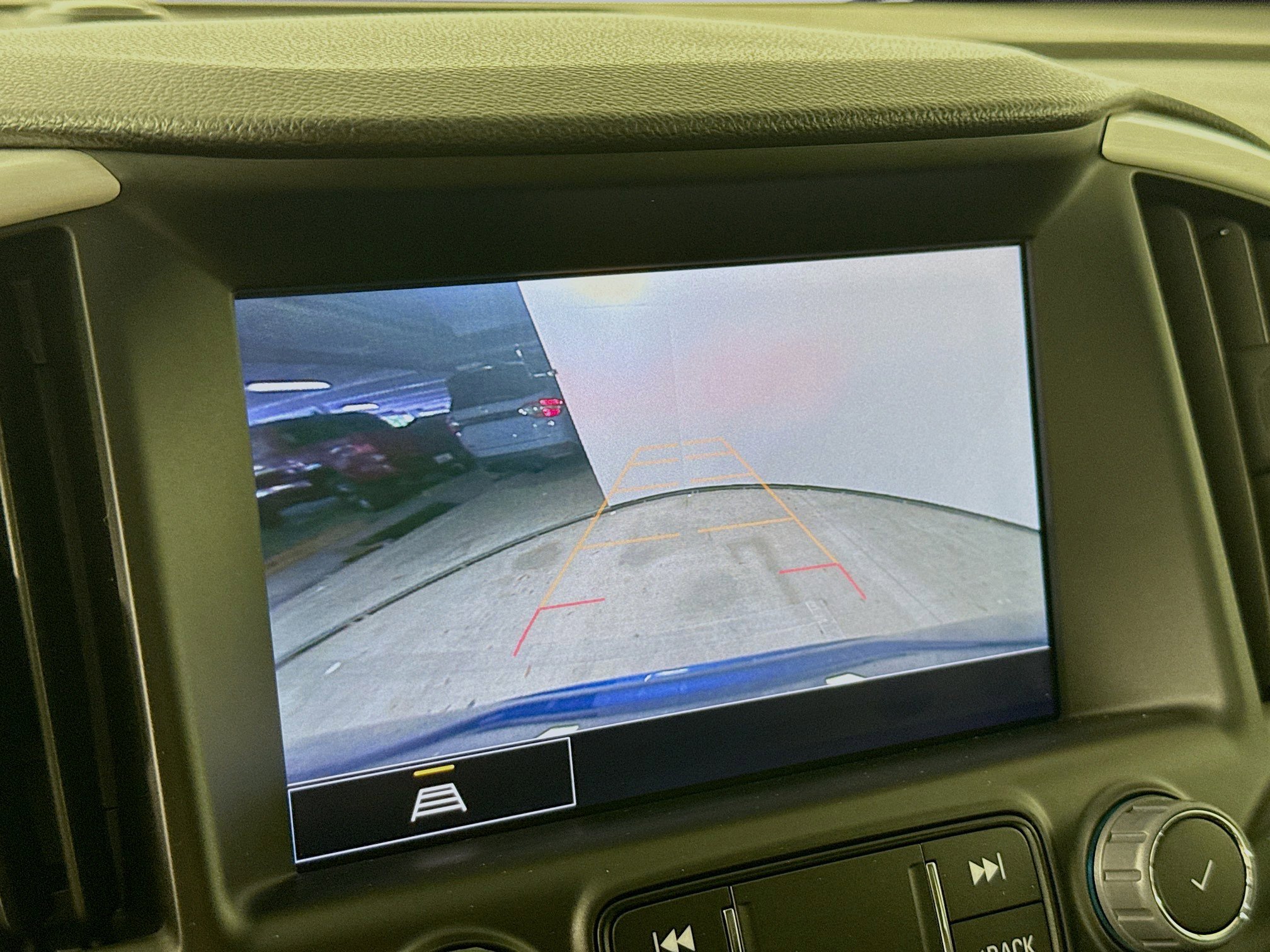 Used 2023 GMC Terrain SLT FWD image 14