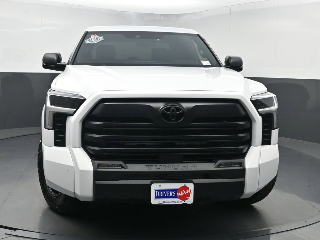 Used 2025 Toyota Tundra SR5 w/ SR5 Convenience Package AWD/4WD image 41