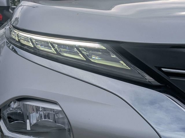 Used 2024 Mitsubishi Outlander SE AWD/4WD image 9