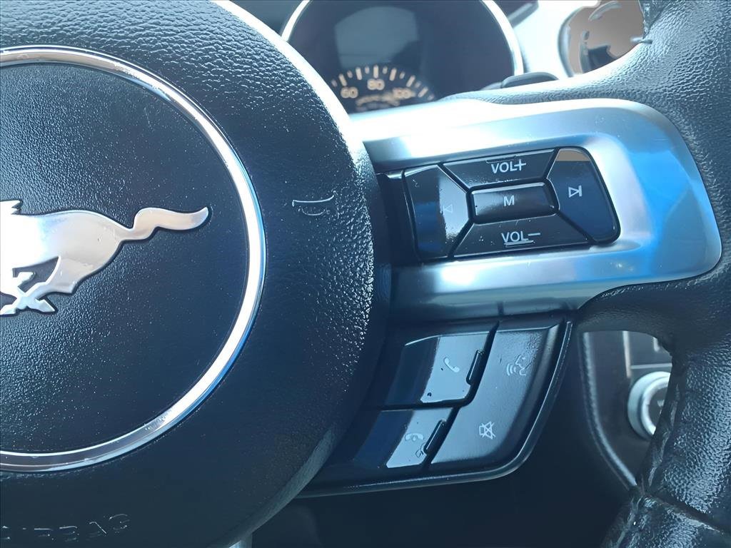 Used 2017 Ford Mustang Coupe image 25