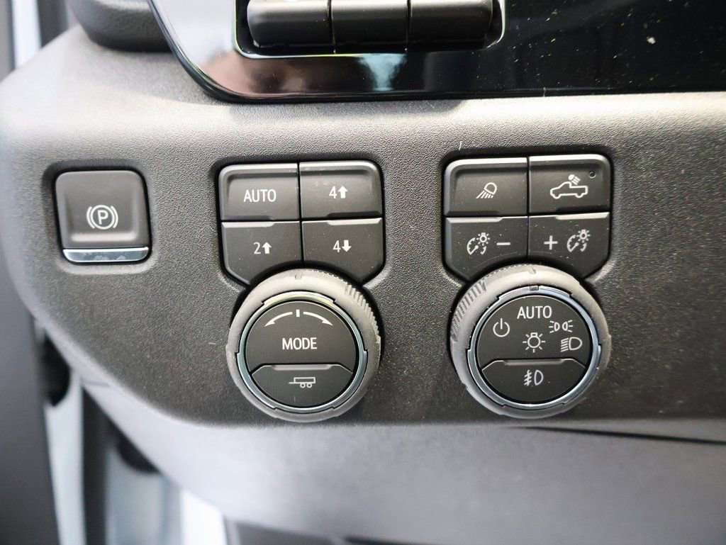 New 2026 Chevrolet Silverado 3500 LTZ w/ LTZ Plus Package image 13