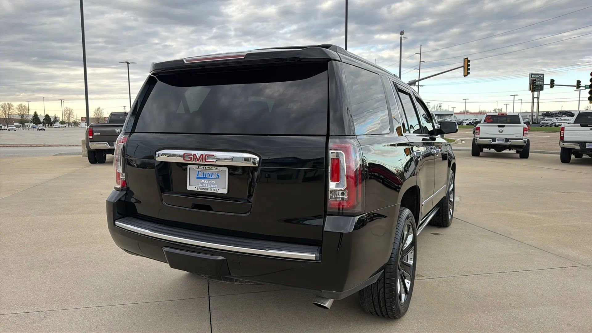 Used 2019 GMC Yukon Denali w/ Denali Ultimate Package image 20