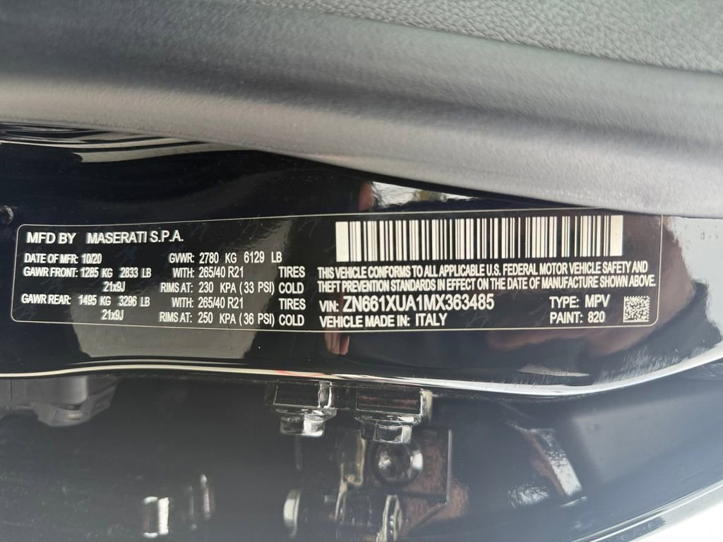 Used 2021 Maserati Levante image 38