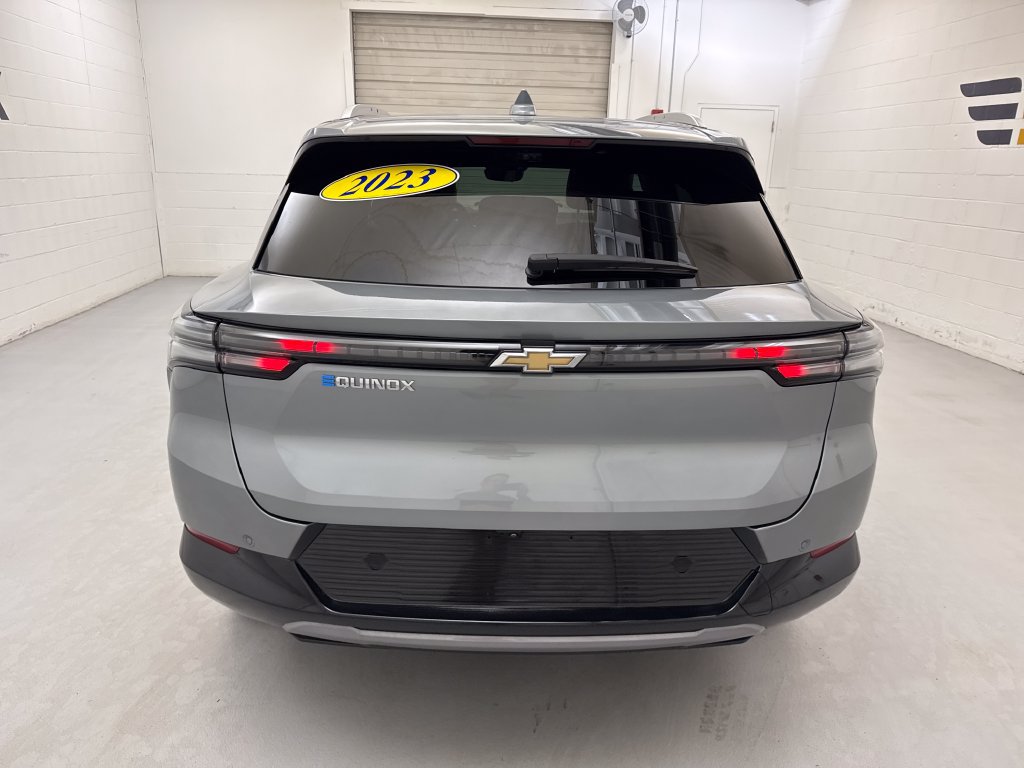 Used 2025 Chevrolet Equinox EV LT w/ Convenience Package II FWD image 5