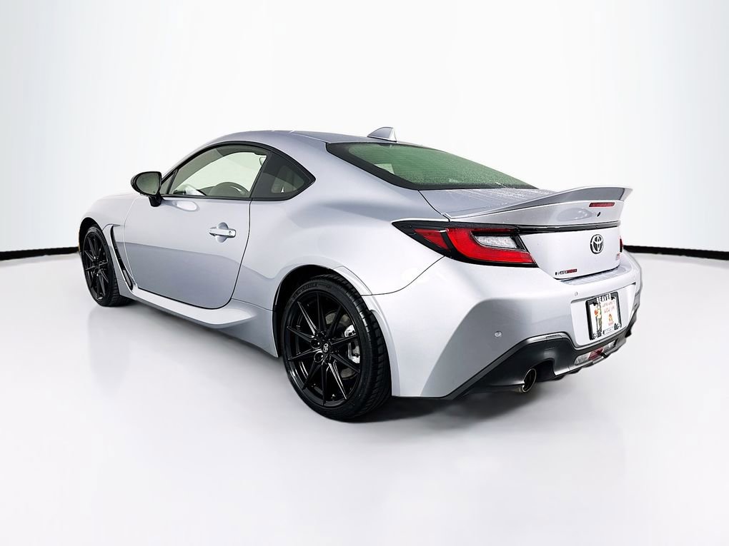 Used 2024 Toyota GR86 Premium image 7