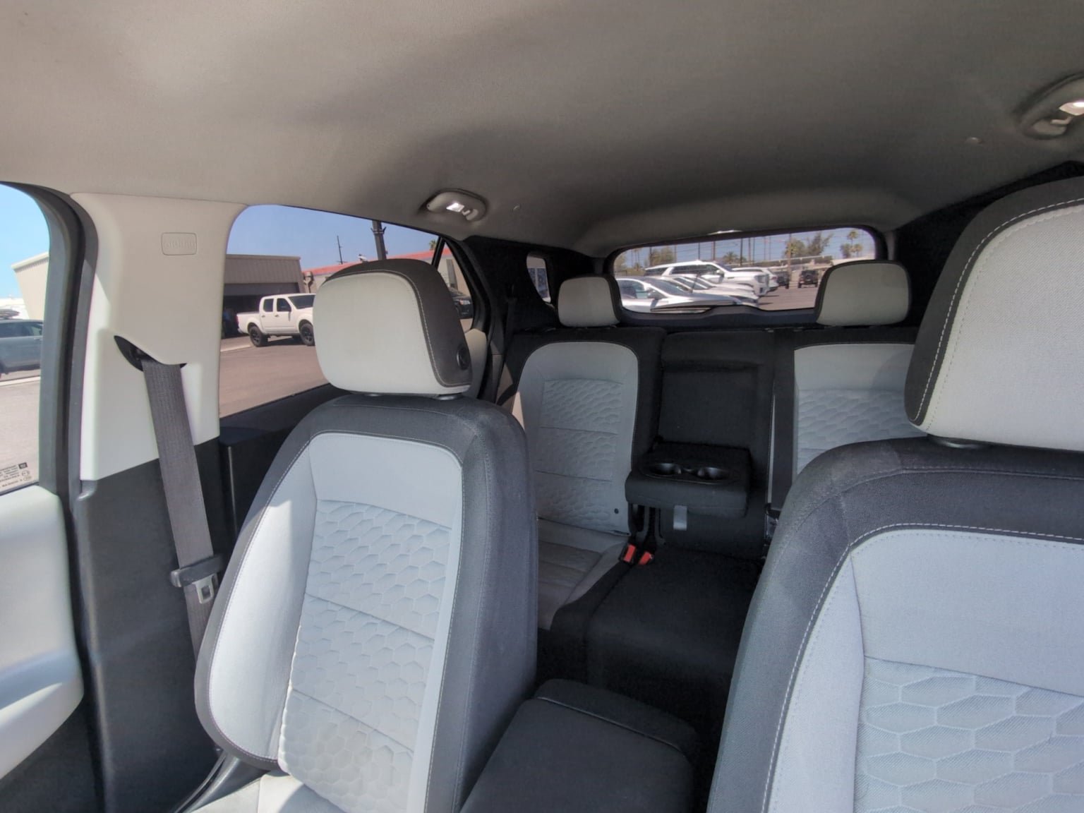 Used 2020 Chevrolet Equinox LS w/ LS Convenience Package FWD image 25