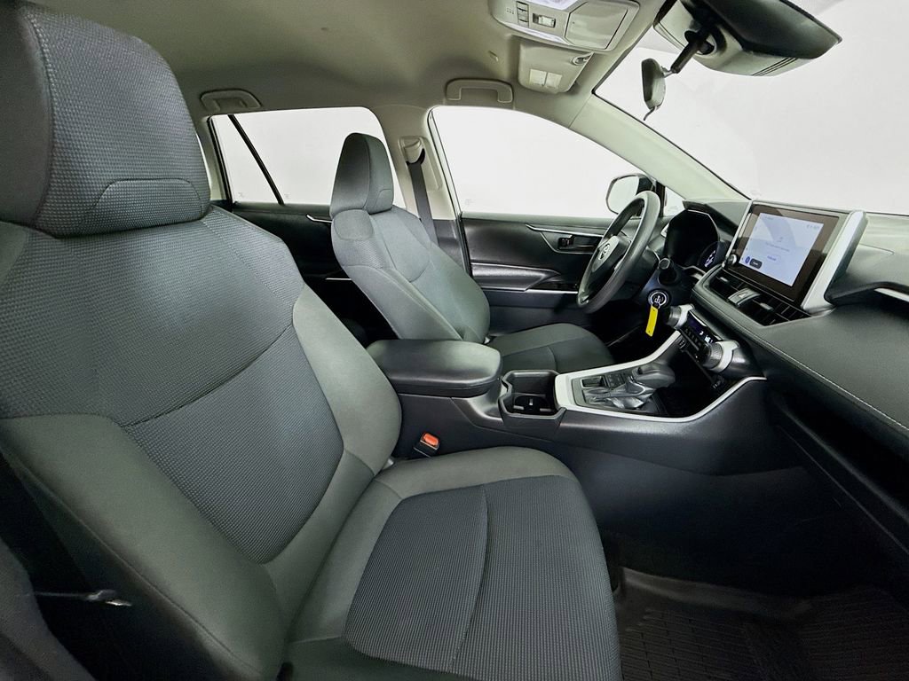 Certified 2024 Toyota RAV4 LE AWD/4WD image 29