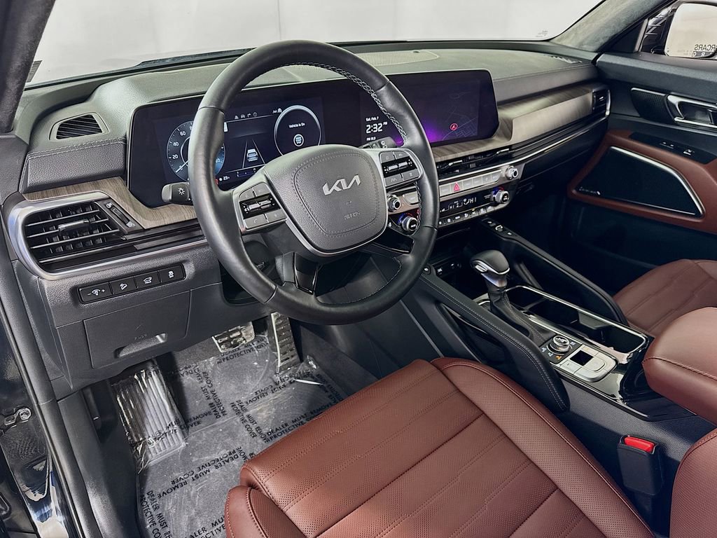 Used 2025 Kia Telluride SX Prestige image 9