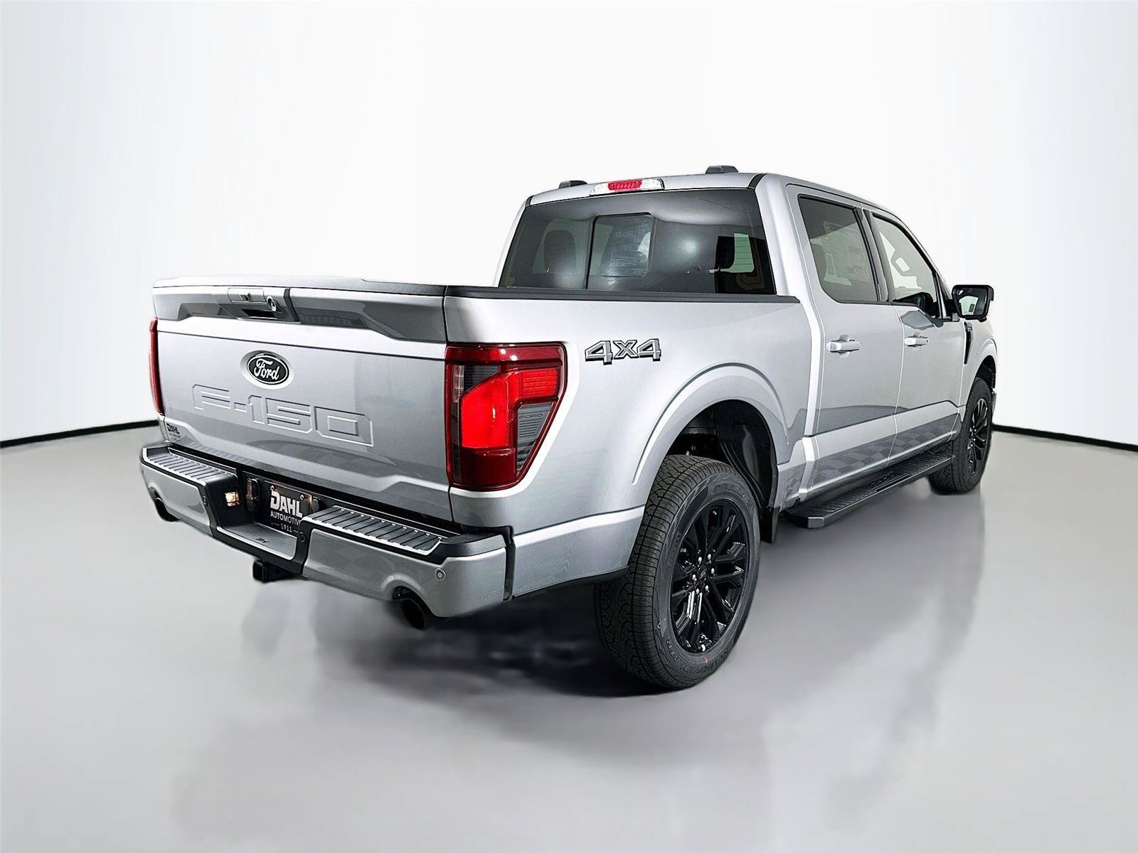 New 2026 Ford F150 XLT w/ Equipment Group 303A High AWD/4WD image 13