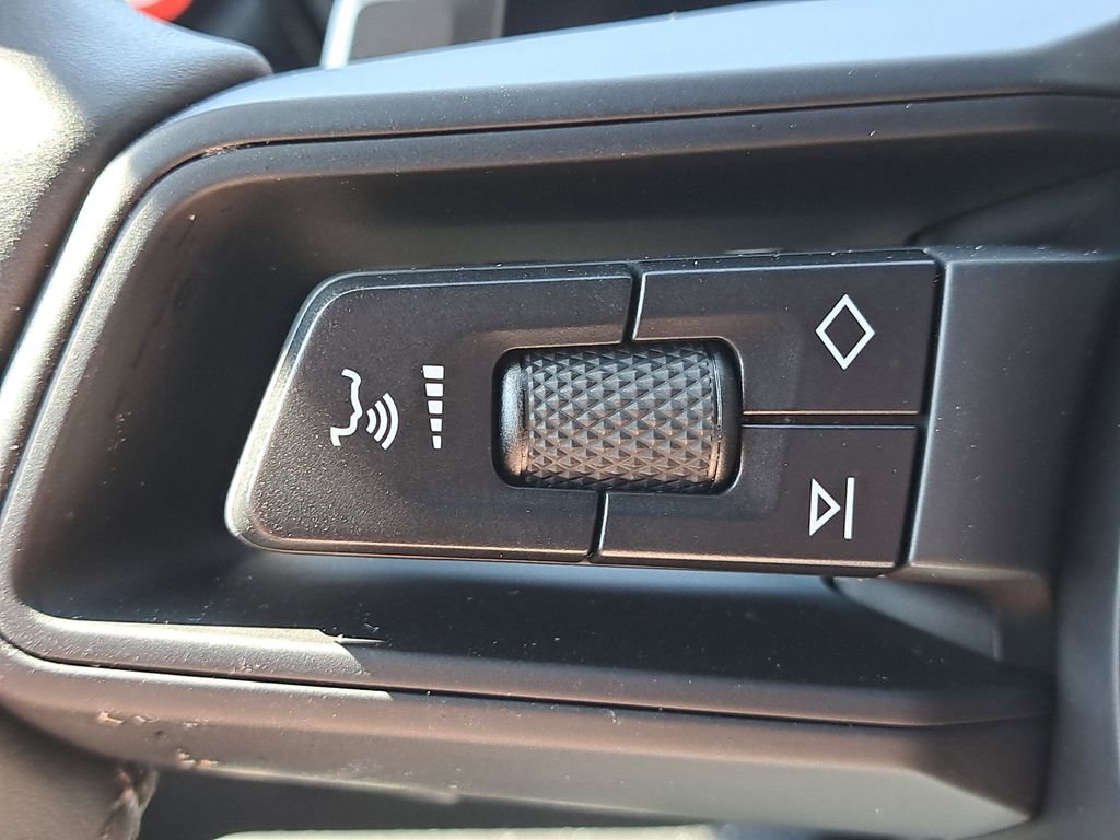 Certified 2025 Porsche Cayenne Coupe image 39