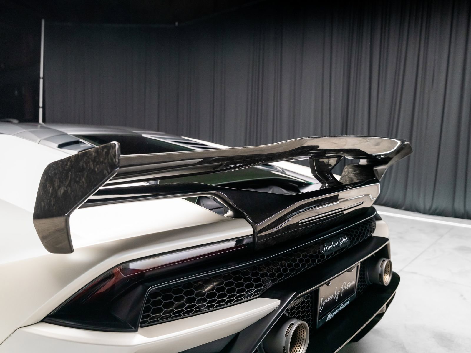 Used 2021 Lamborghini Huracan EVO image 44