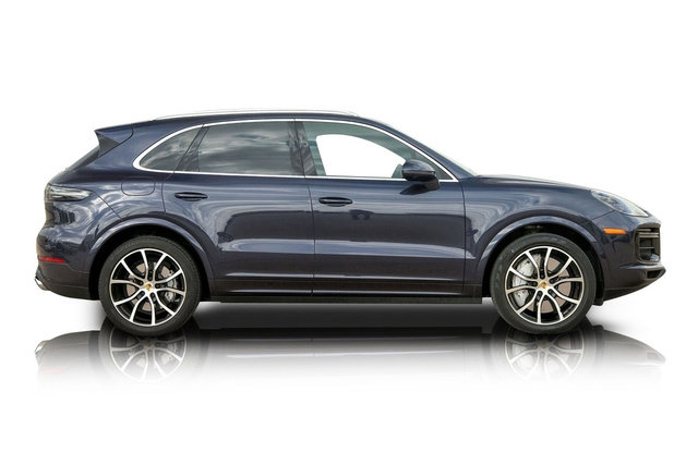 Used 2019 Porsche Cayenne Turbo image 2