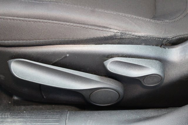 Used 2016 Chrysler 200 LX image 16