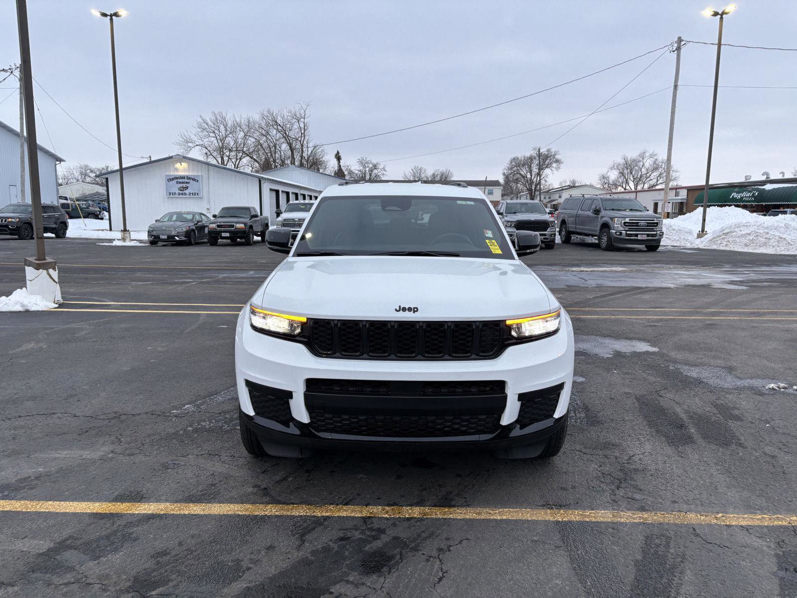 Used 2024 Jeep Grand Cherokee L Laredo image 21