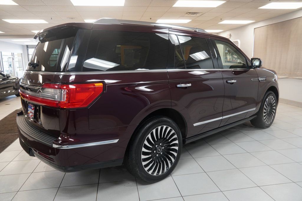 Used 2018 Lincoln Navigator Black Label image 14
