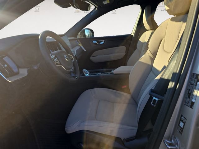 New 2026 Volvo XC60 B5 Plus w/ Protection Package Premier AWD/4WD image 9