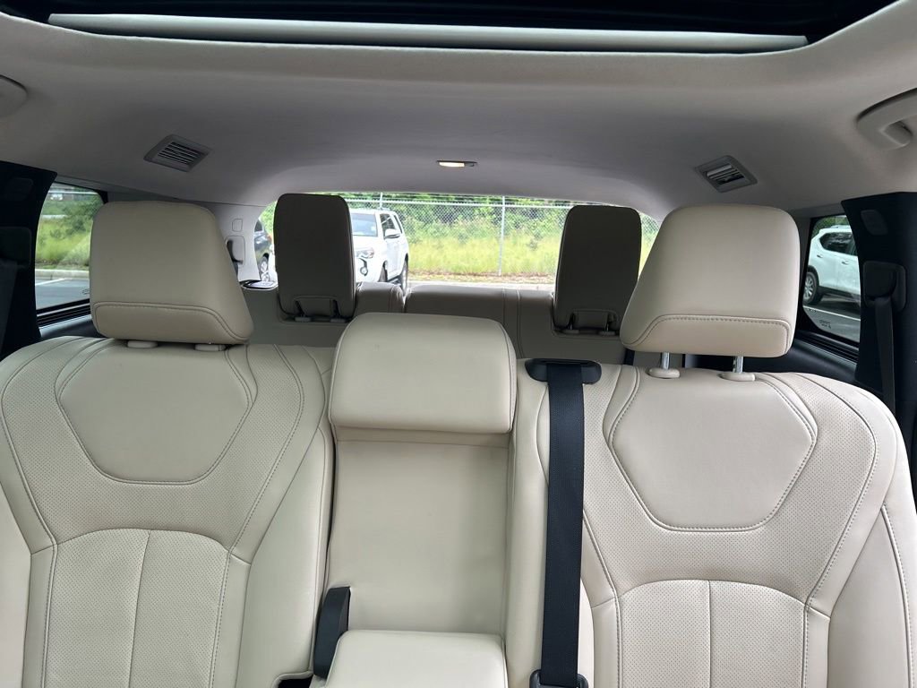 Used 2023 INFINITI QX60 Luxe w/ Cargo Package AWD/4WD image 26