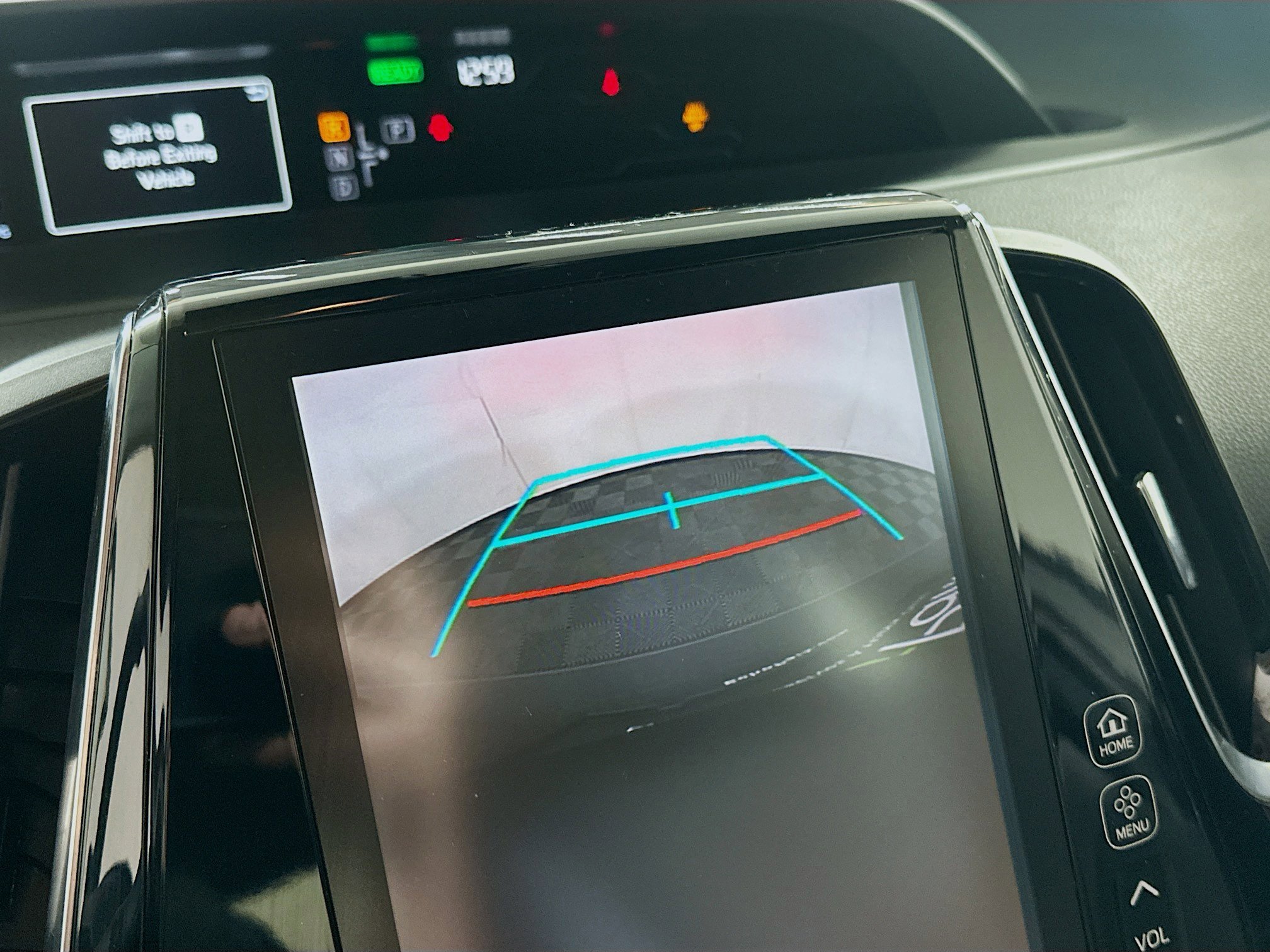 Used 2019 Toyota Prius Prime Premium FWD image 22