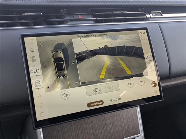 New 2025 Land Rover Range Rover SE image 13