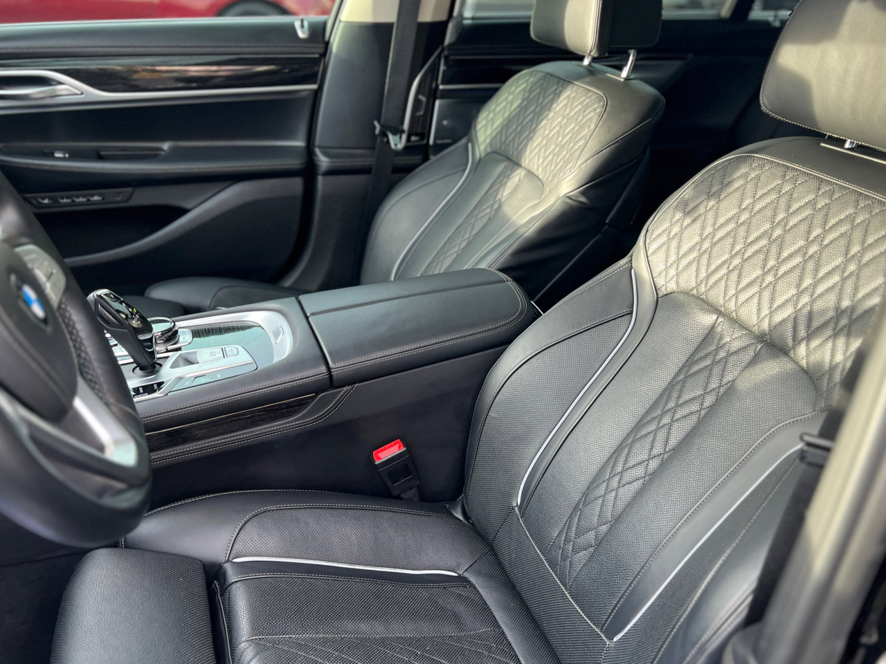 Used 2019 BMW 750i w/ Executive Package image 20