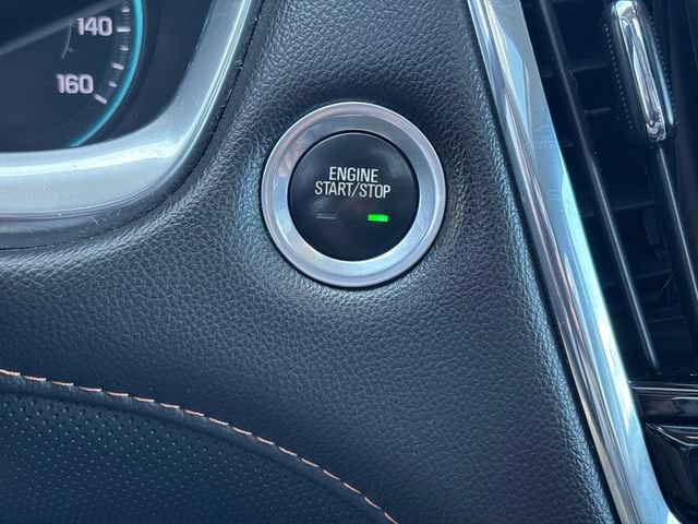 Used 2020 Chevrolet Traverse Premier w/ Redline Edition AWD/4WD image 34