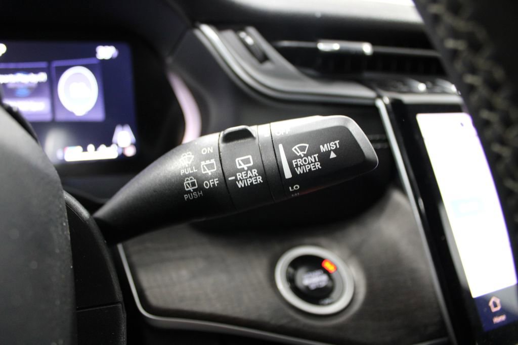 Used 2024 Jeep Grand Cherokee Limited image 26