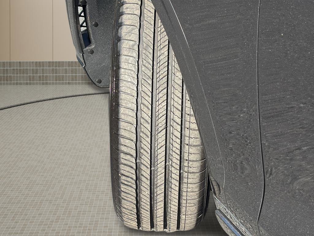 Certified 2026 Genesis GV70 2.5T AWD/4WD image 45