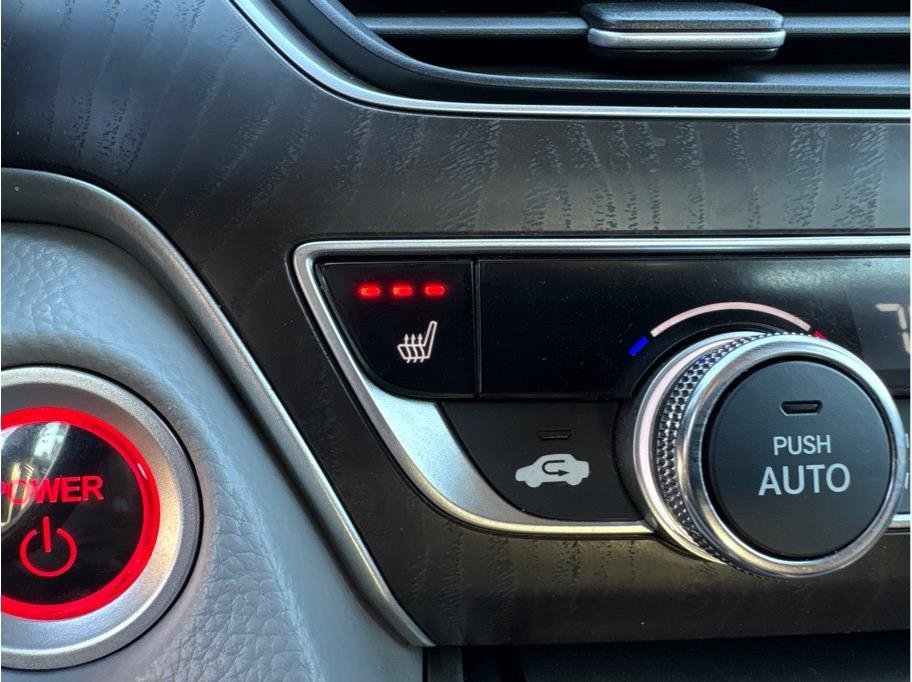 Used 2019 Honda Accord EX-L image 19