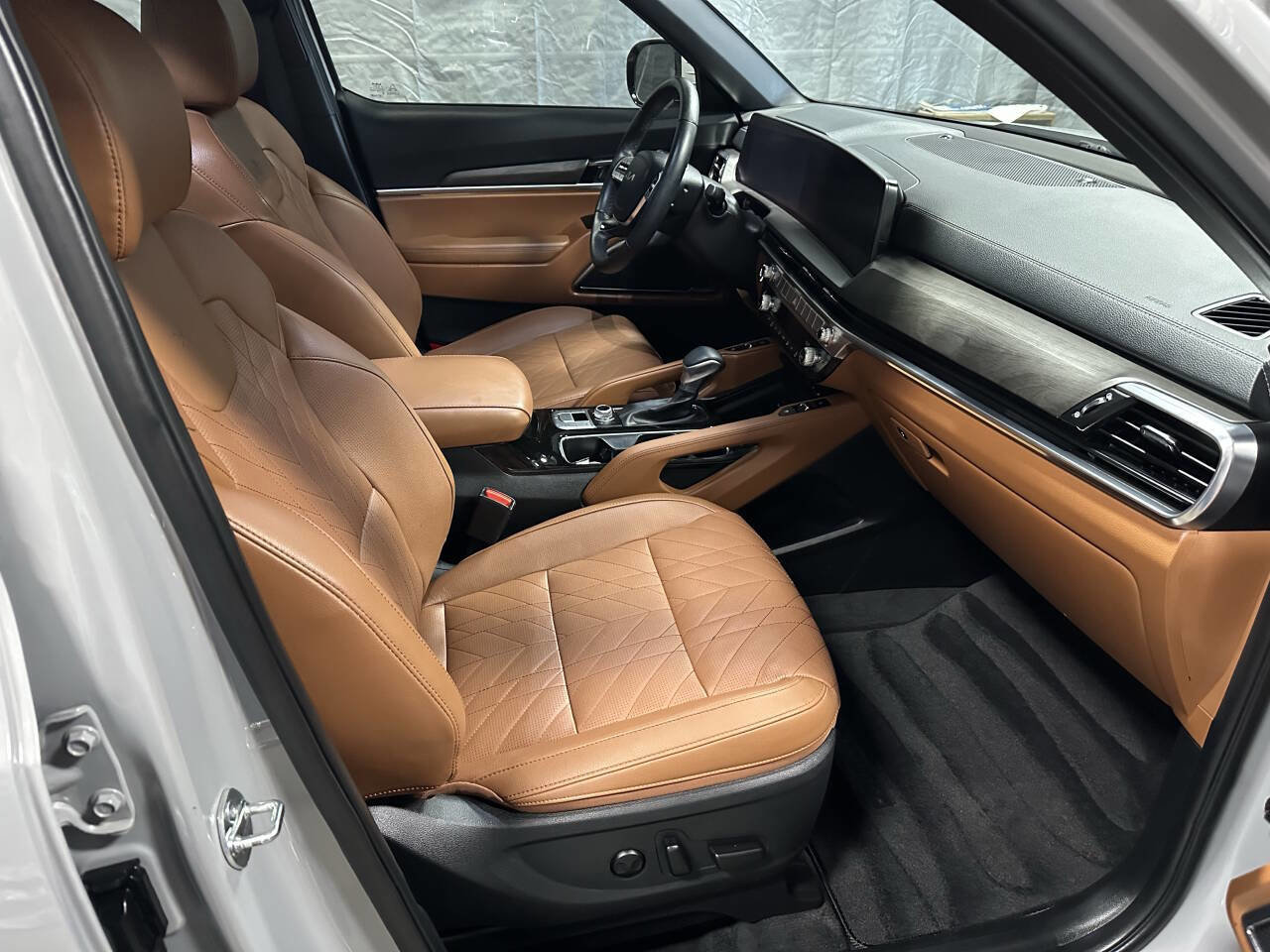 Used 2024 Kia Telluride SX X-Line image 6