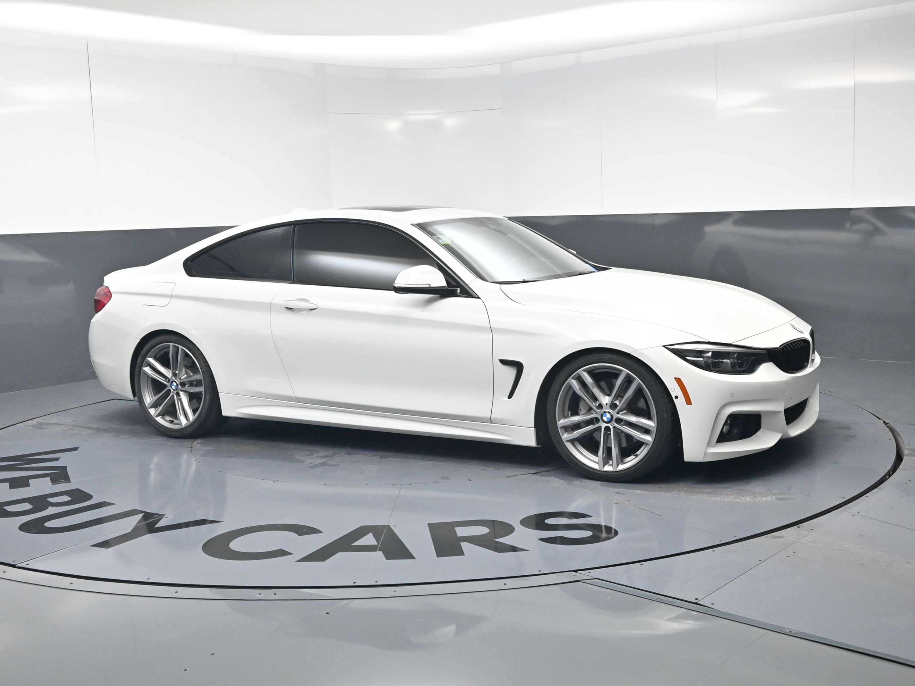 Used 2018 BMW 440i Coupe RWD image 2