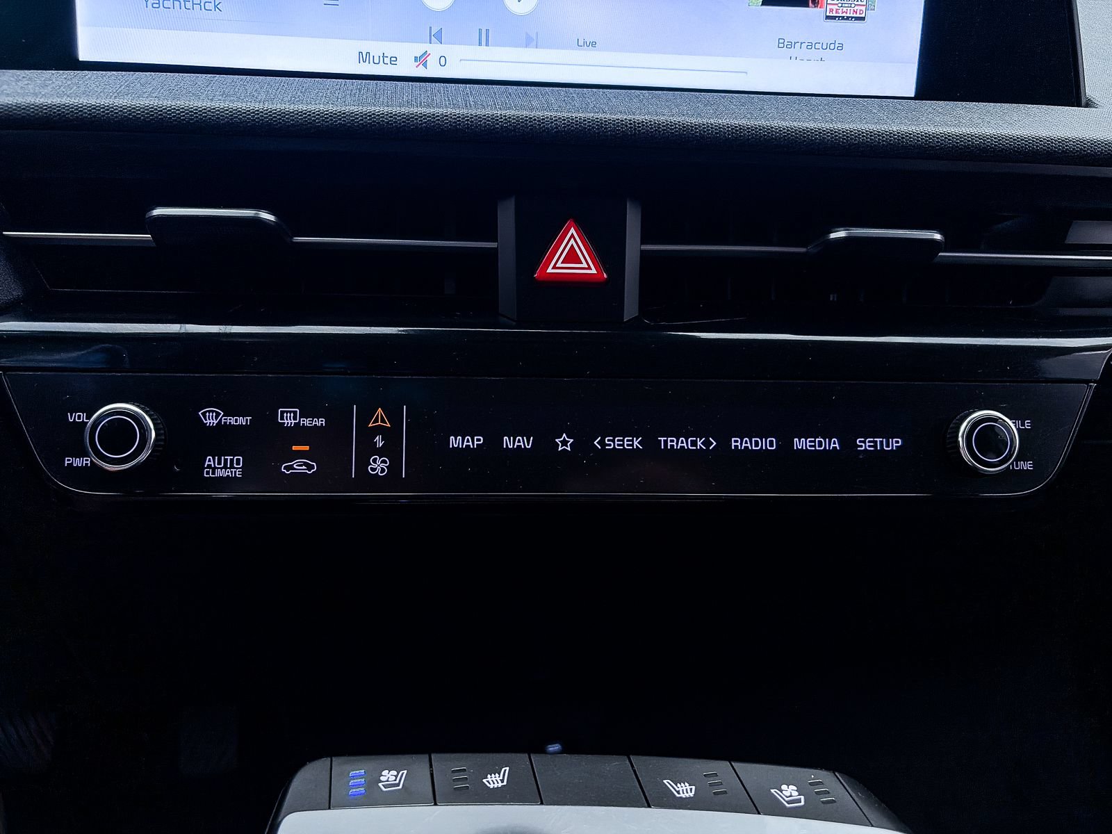 Certified 2024 Kia EV6 Wind w/ Wind Technology Package RWD image 24