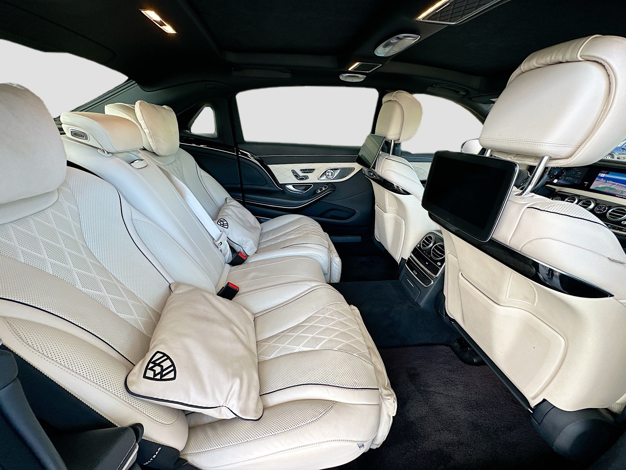 Used 2020 Mercedes-Benz Maybach S 650 image 29