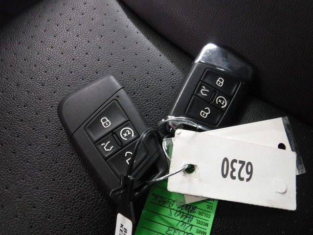 Used 2021 Volkswagen Atlas SE w/ Panoramic Sunroof Package image 47