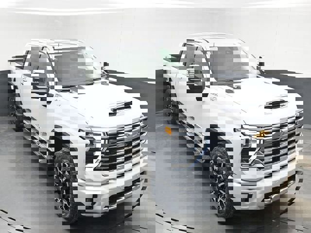New 2026 Chevrolet Silverado 2500 High Country w/ High Country Premium Package AWD/4WD image 38