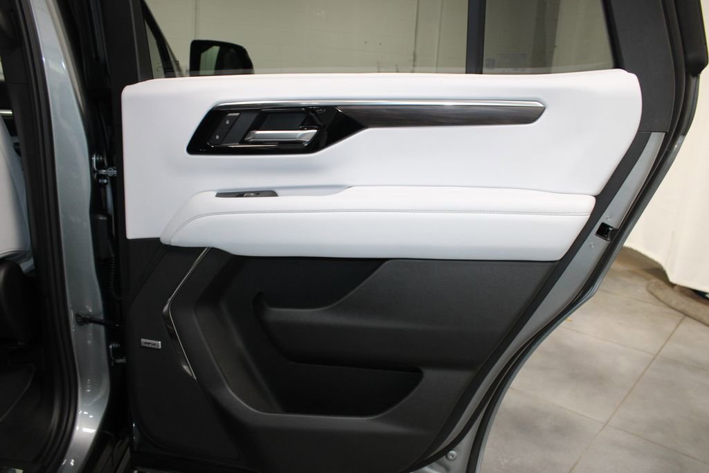 New 2025 Chevrolet Tahoe Premier image 30