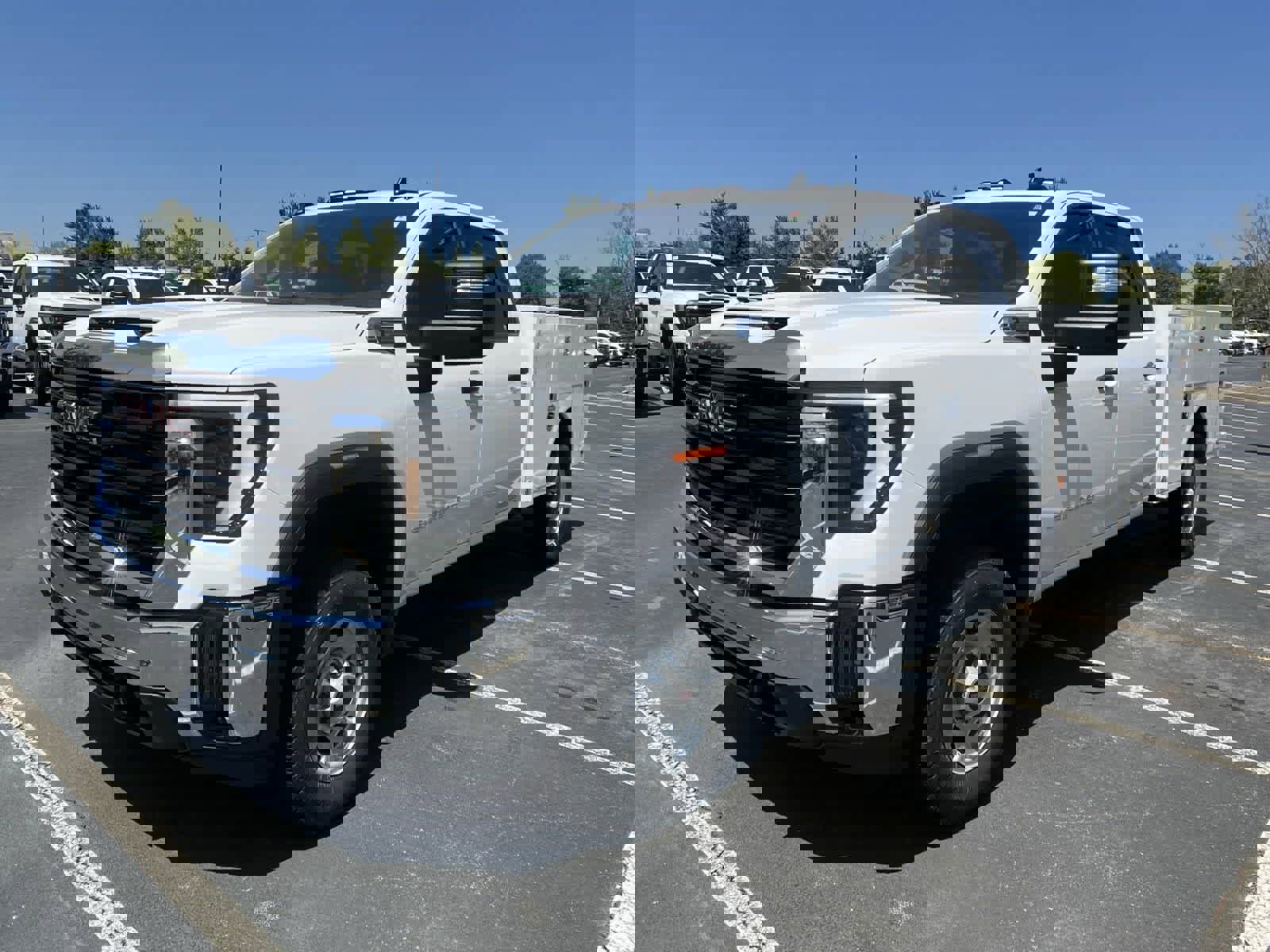 New 2024 GMC Sierra 2500 Pro w/ Convenience Package image 6