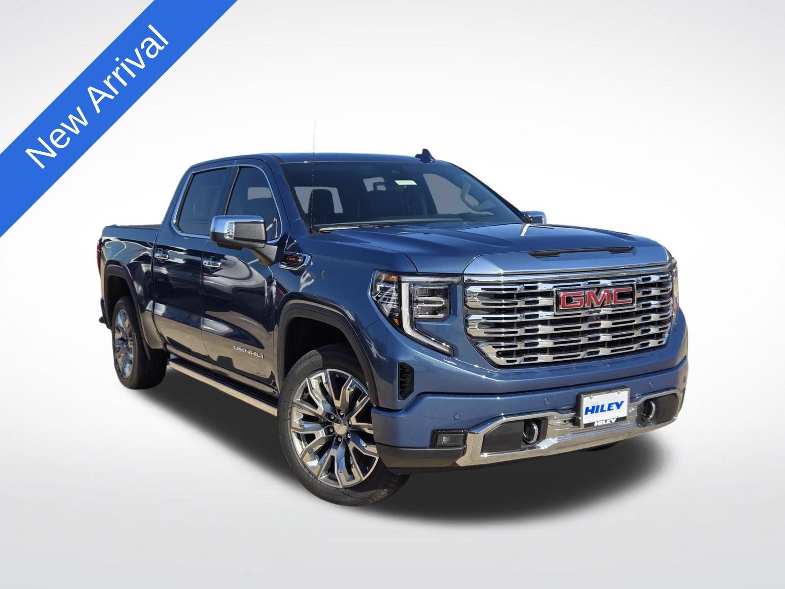 Used 2026 GMC Sierra 1500 Denali w/ Denali Reserve Package AWD/4WD video 1