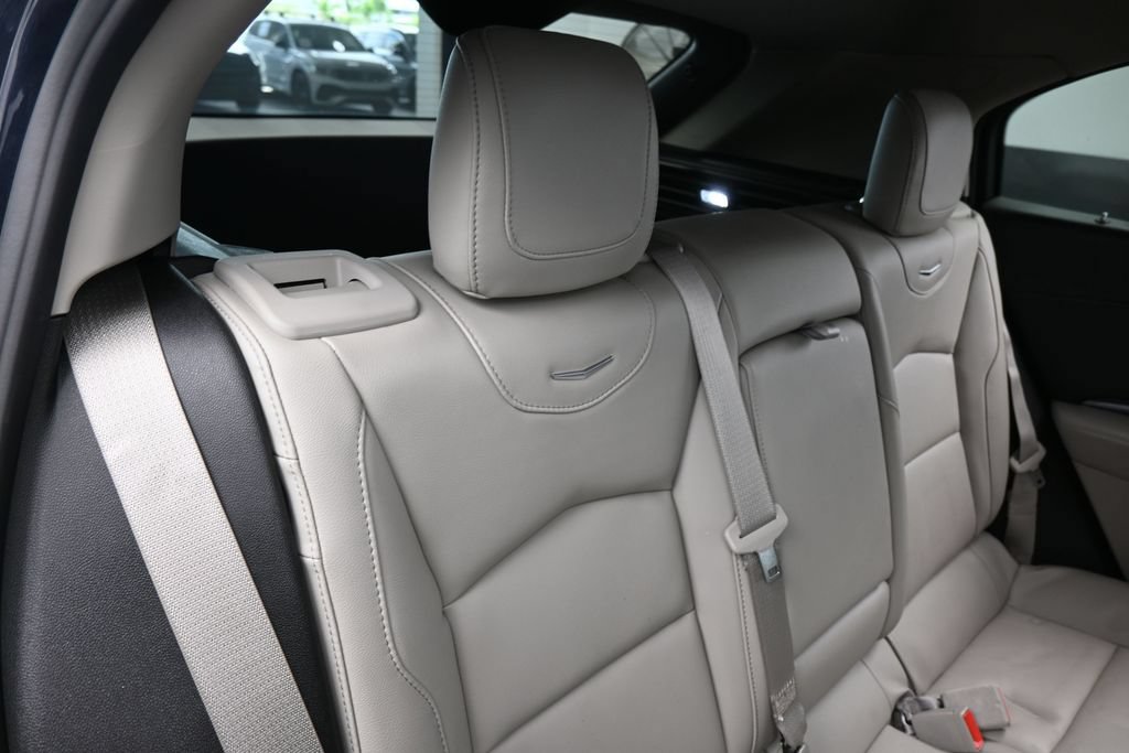 Used 2023 Cadillac XT4 Luxury FWD image 39