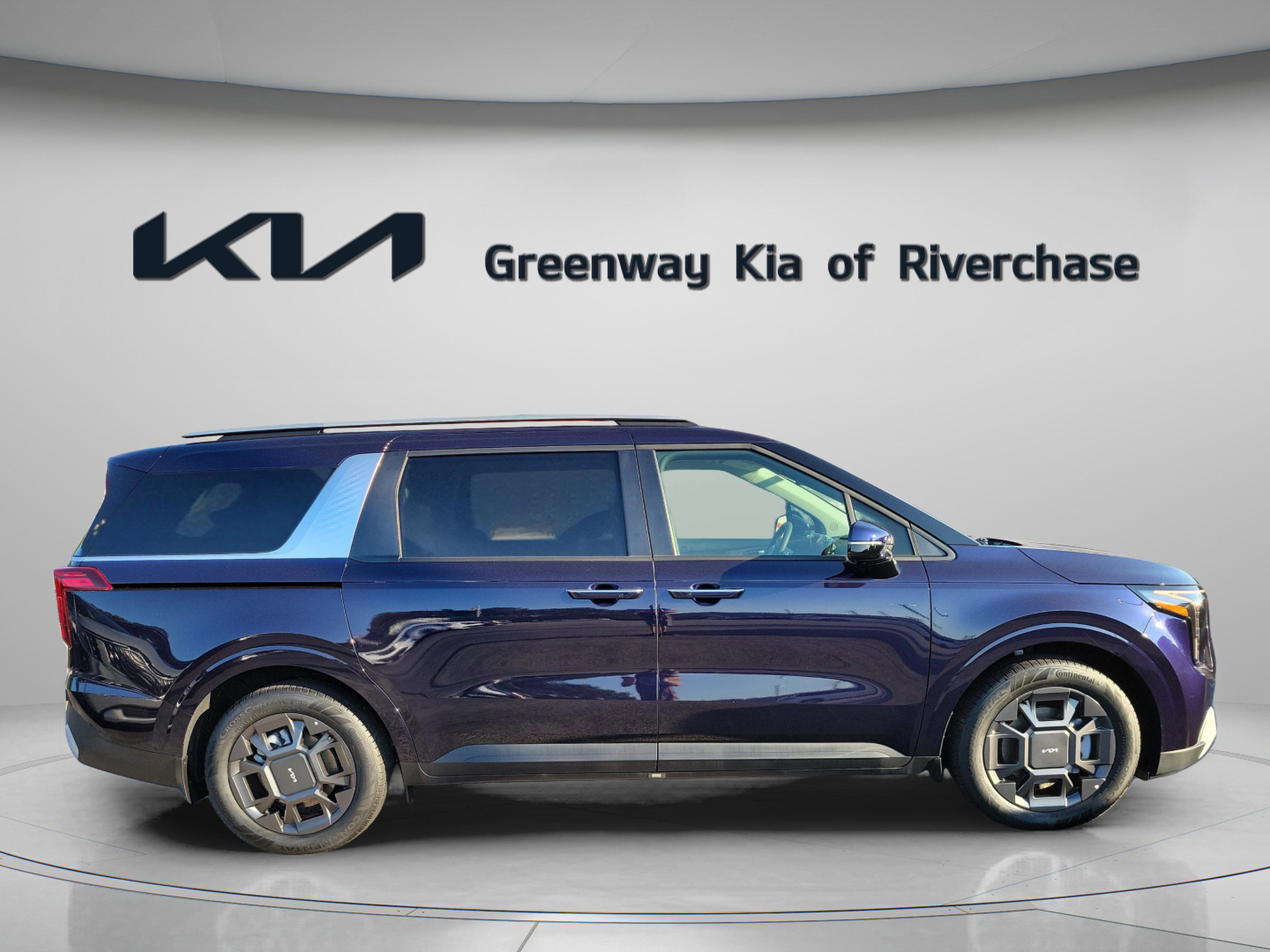 New 2026 Kia Carnival EX image 7