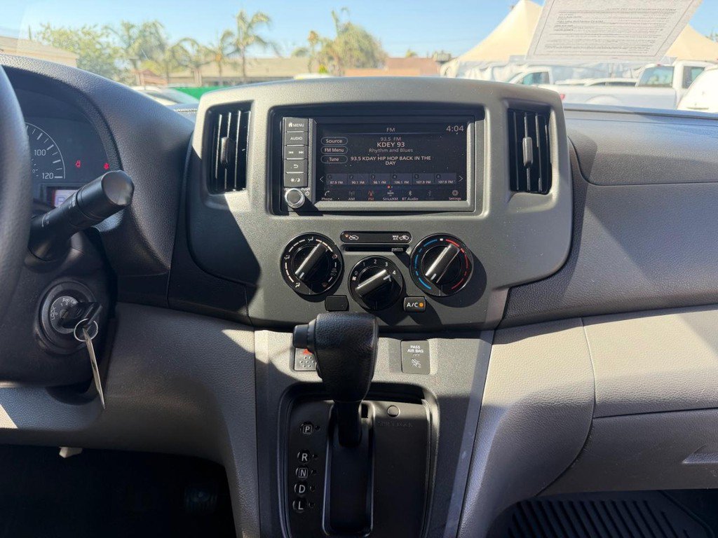 Used 2021 Nissan NV200 S FWD image 33