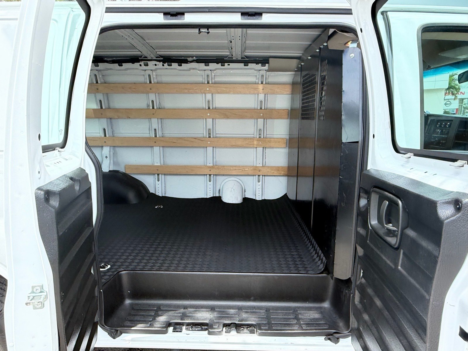Used 2025 Chevrolet Express 2500 w/ Driver Convenience Package RWD image 13
