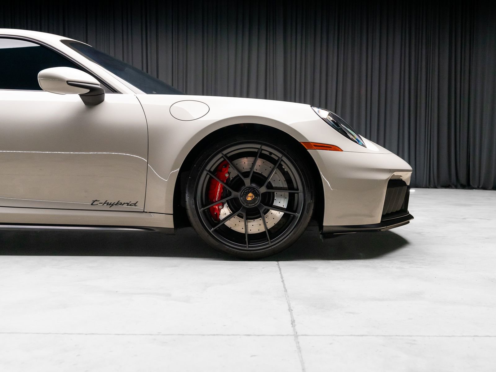 Used 2026 Porsche 911 Carrera GTS image 28